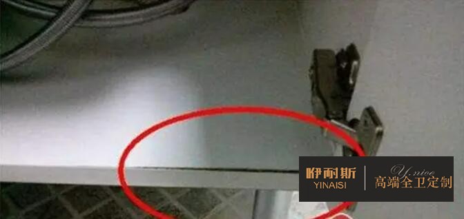 浴室柜常見(jiàn)問(wèn)題二、浴室柜變形，開(kāi)裂